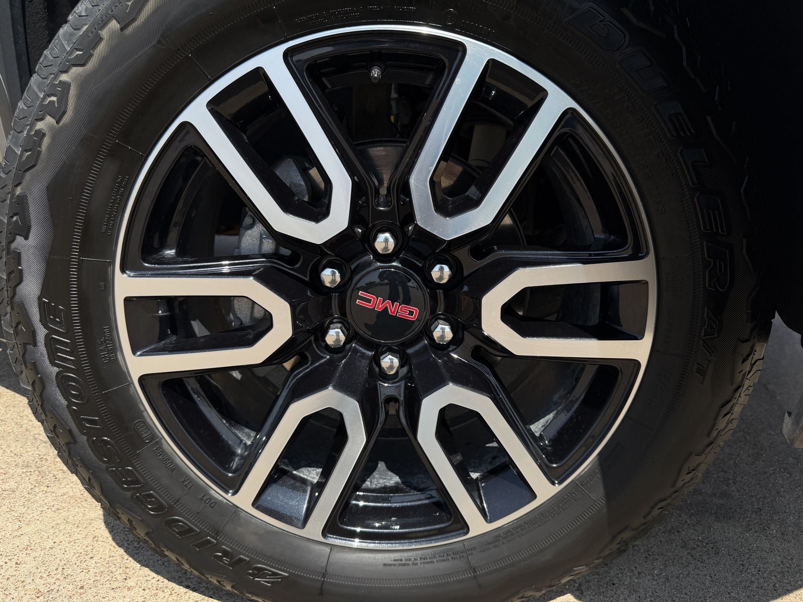 2025 GMC Sierra 1500 AT4