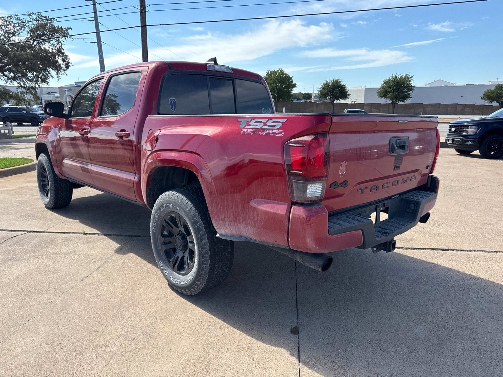 2022 Toyota Tacoma SR V6