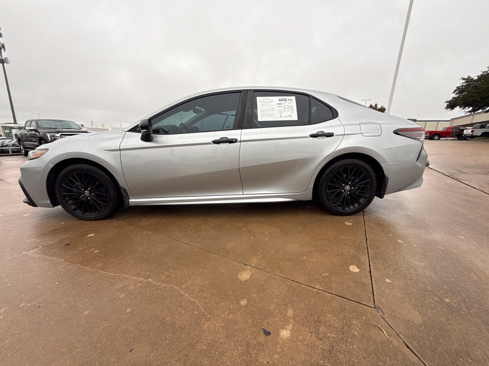 2022 Toyota Camry SE Nightshade