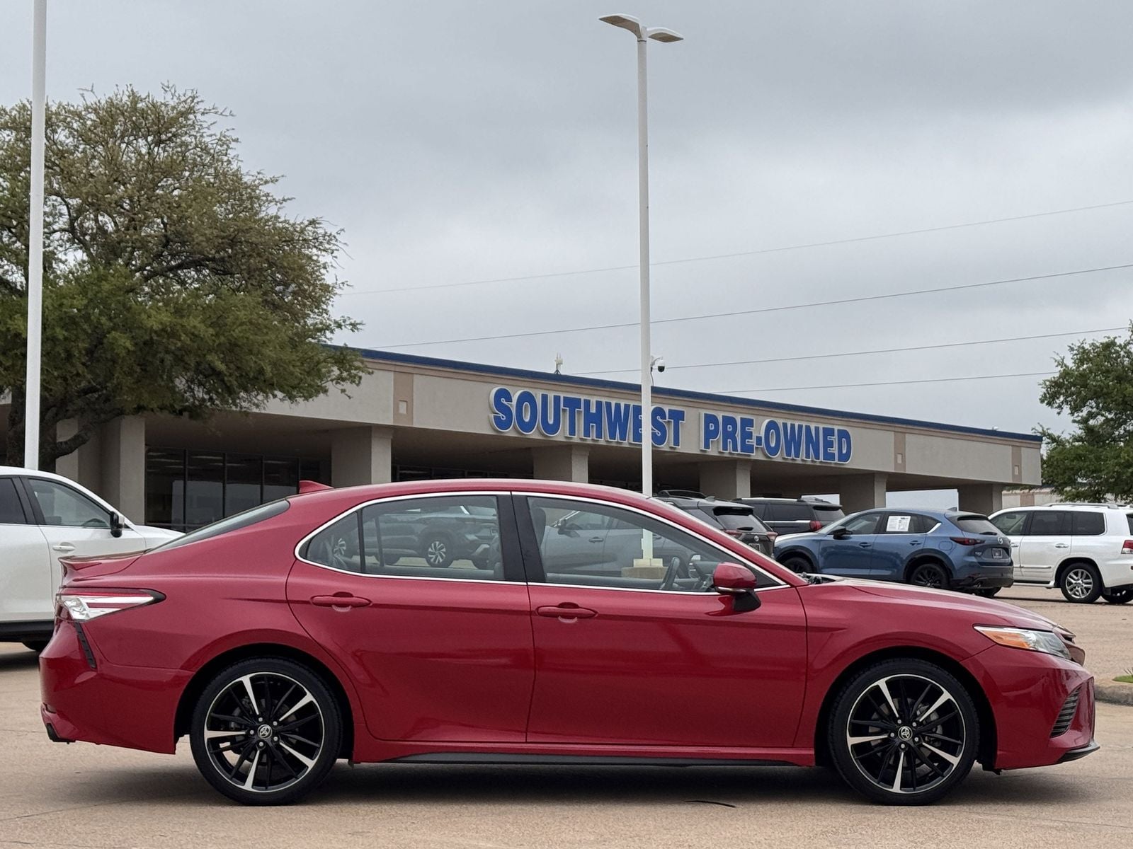 2020 Toyota Camry XSE