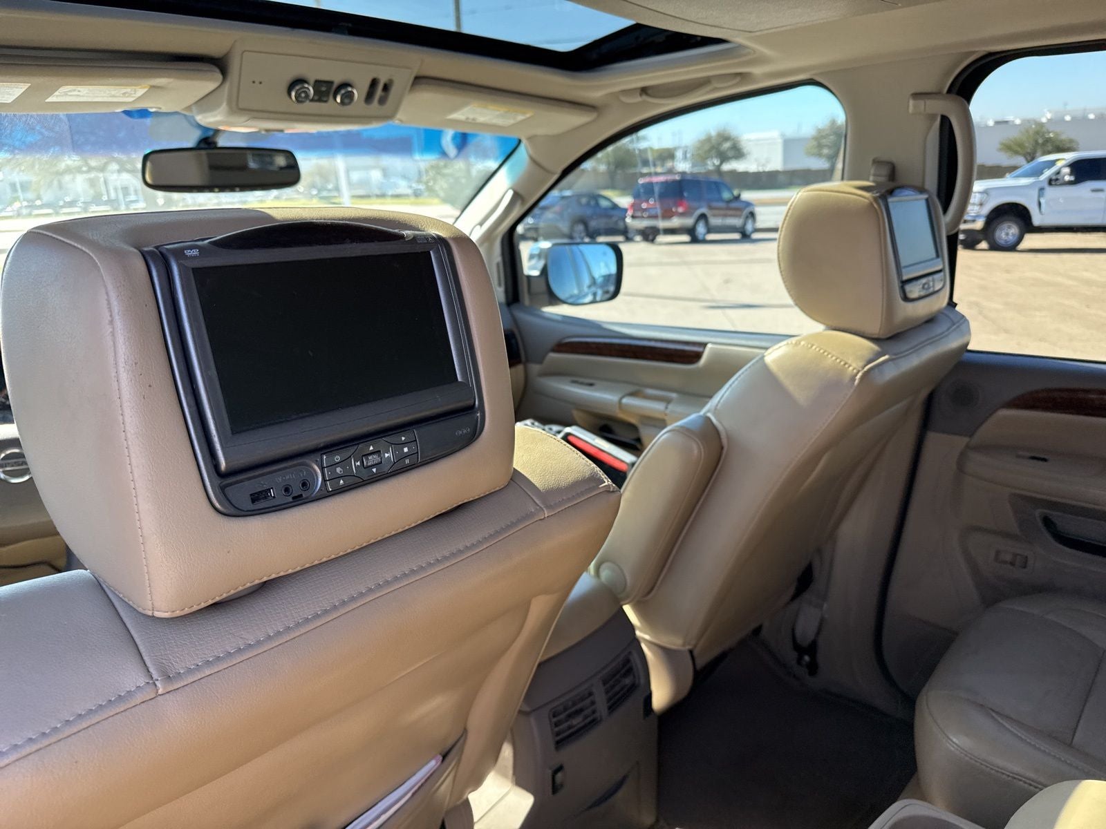 2014 Nissan Armada Platinum