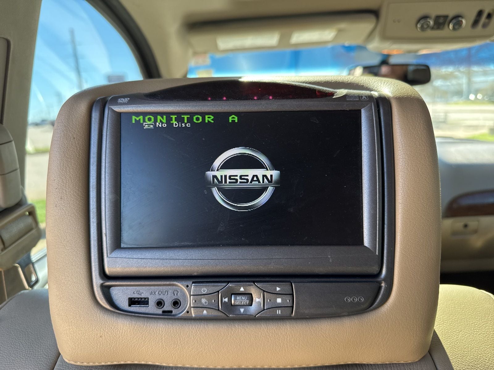 2014 Nissan Armada Platinum