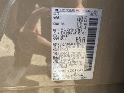 2023 Nissan Pathfinder Platinum