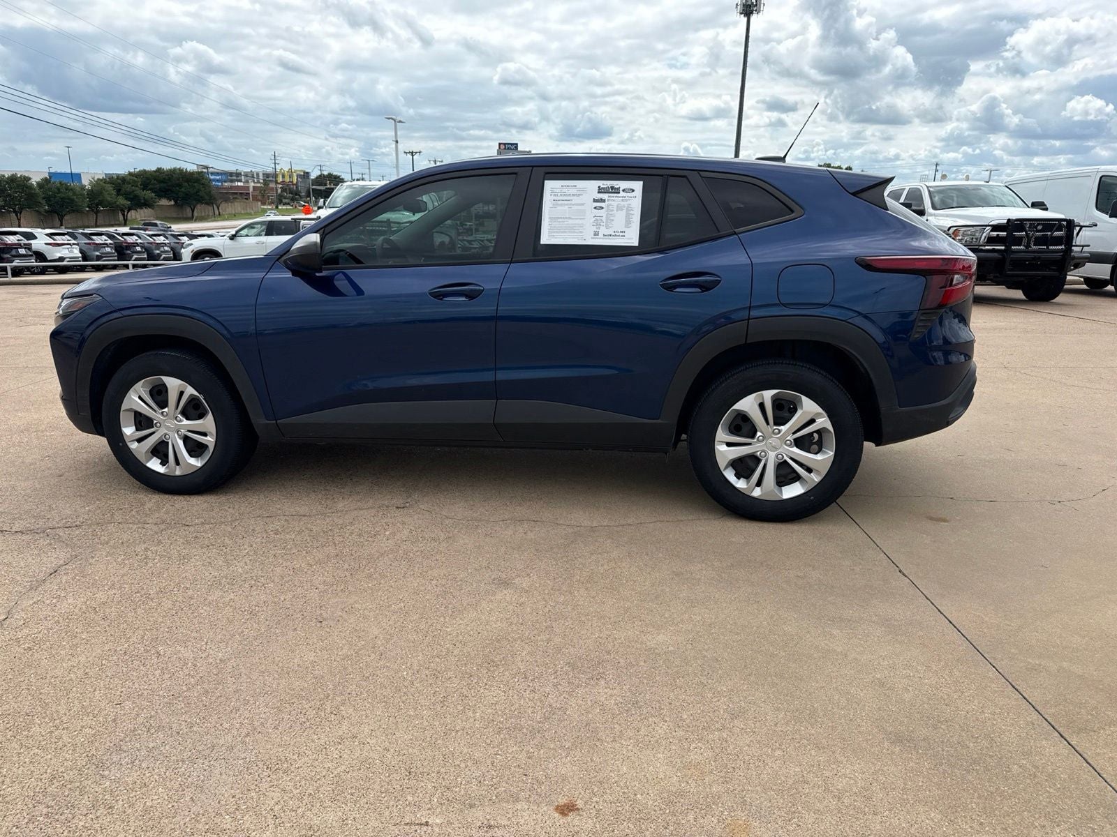 2024 Chevrolet Trax LS