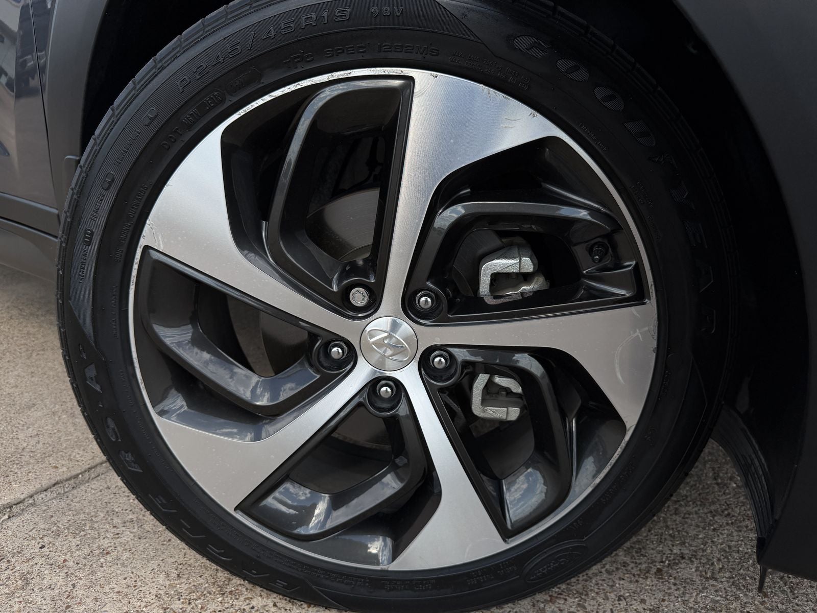 2016 Hyundai Tucson Sport