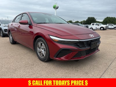 2025 Hyundai Elantra SE