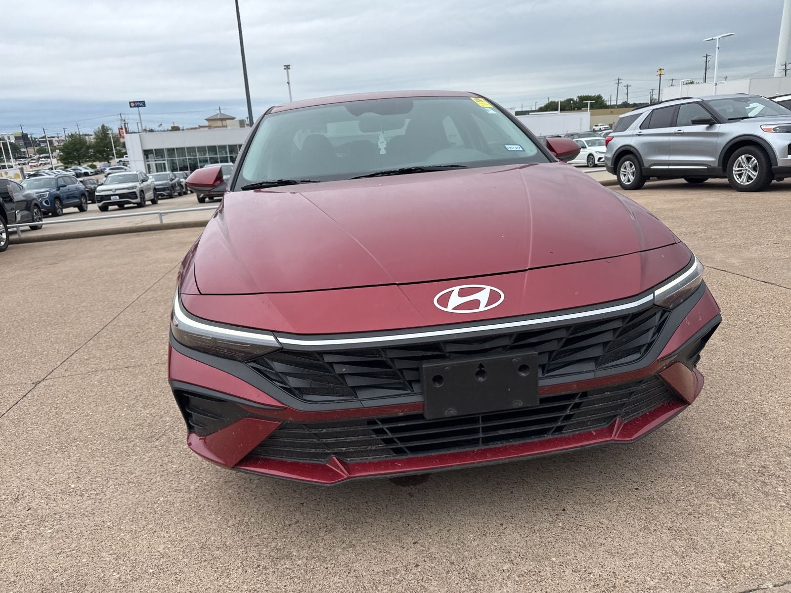 2025 Hyundai Elantra SE