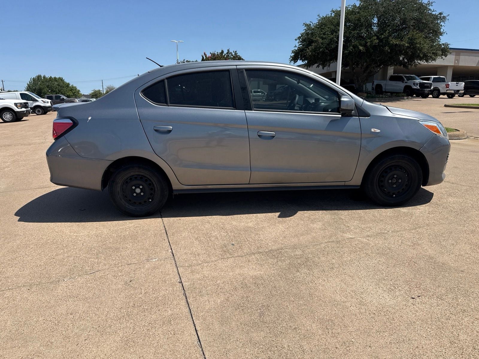 2022 Mitsubishi Mirage G4 ES