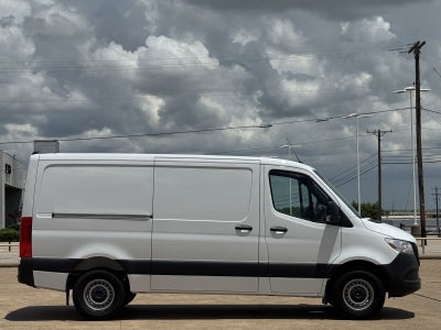 2025 Mercedes-Benz Sprinter 2500 Cargo 144 WB