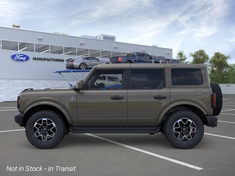 2026 Ford Bronco Outer Banks®