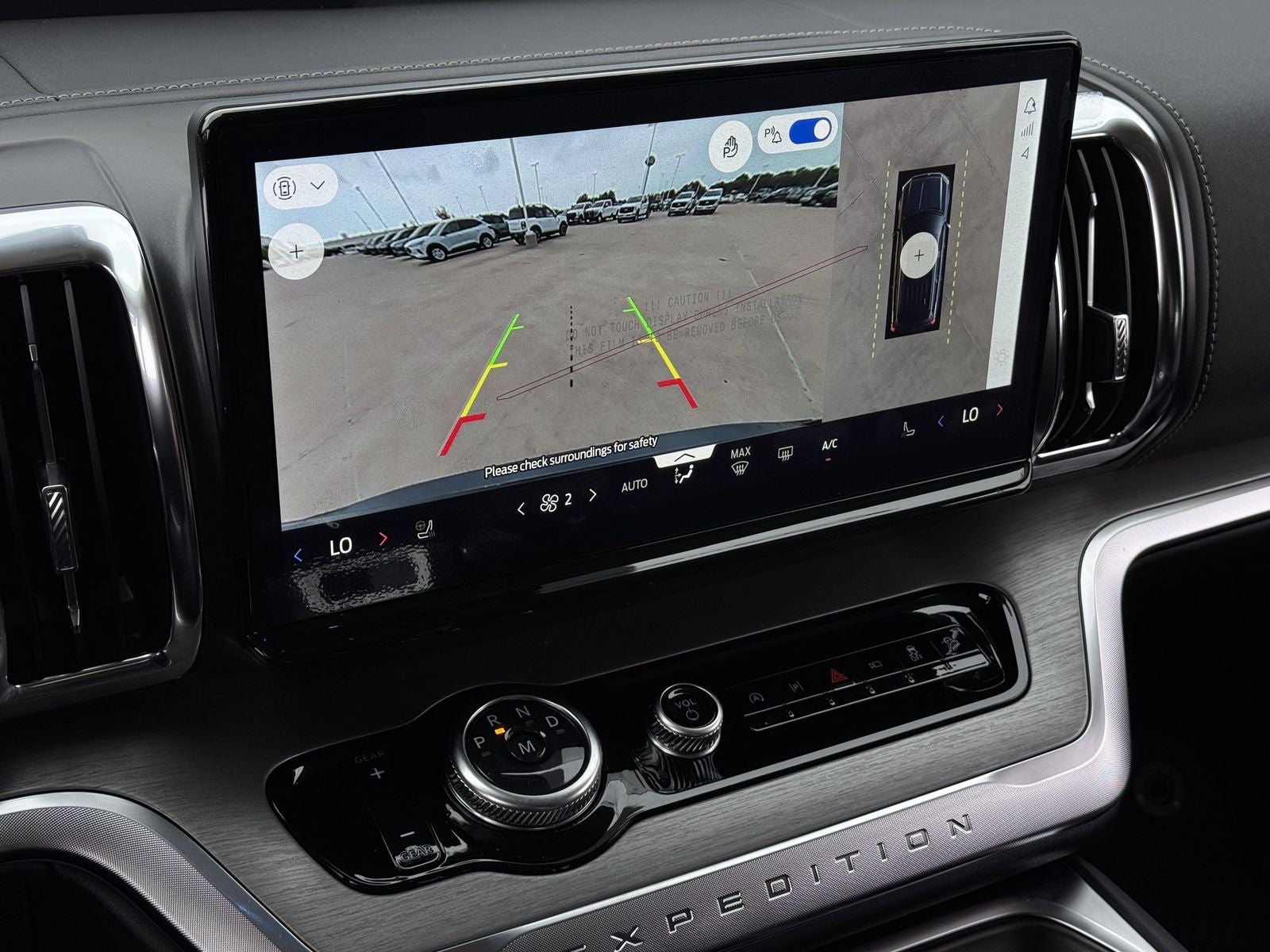 2026 Ford Expedition Platinum®