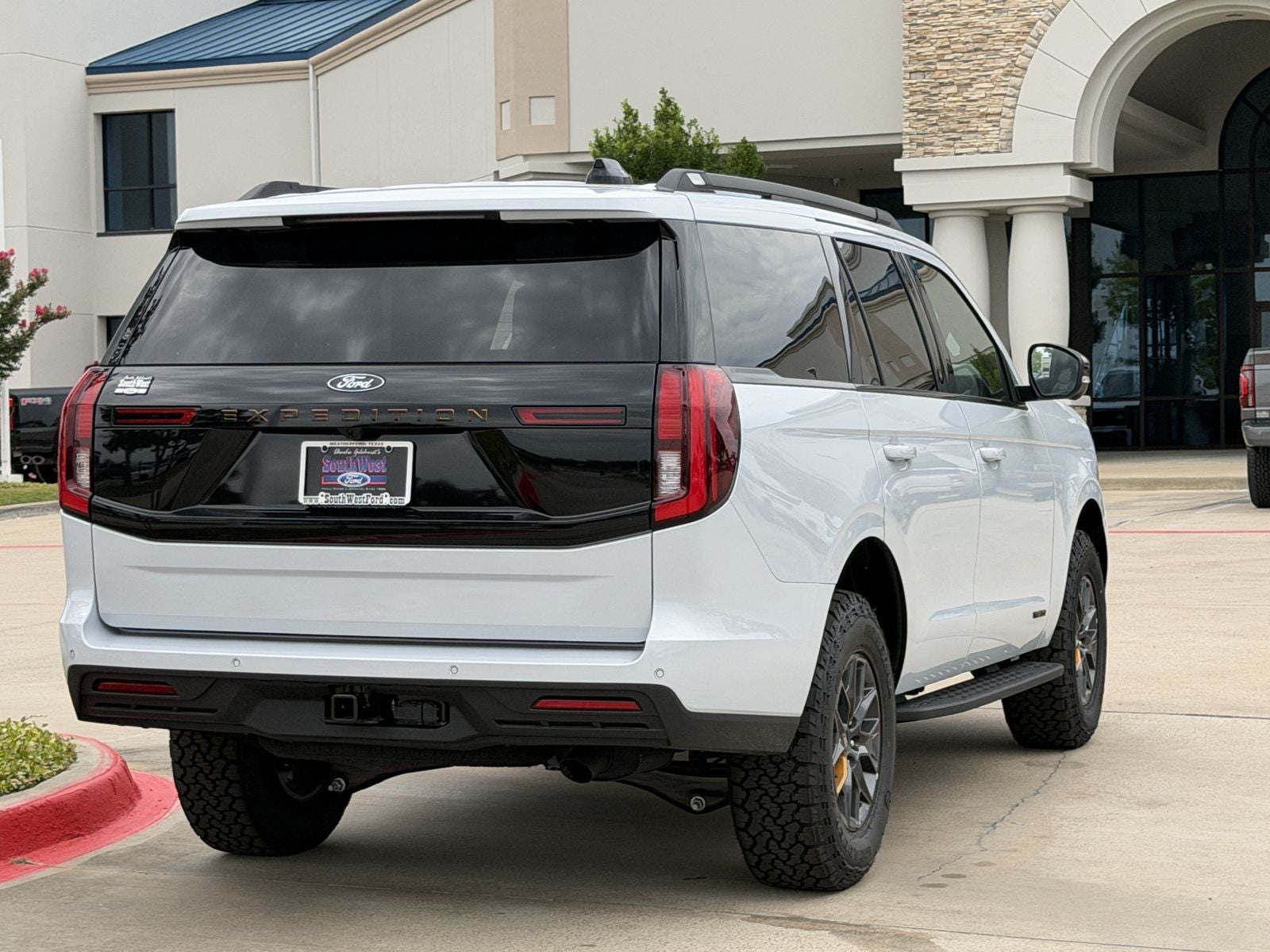 2026 Ford Expedition Tremor®