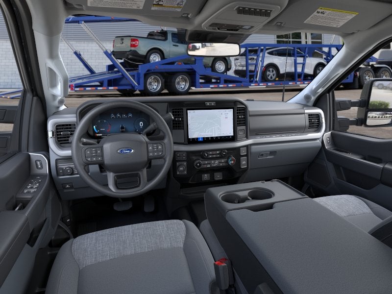 2026 Ford Super Duty F-350® XLT