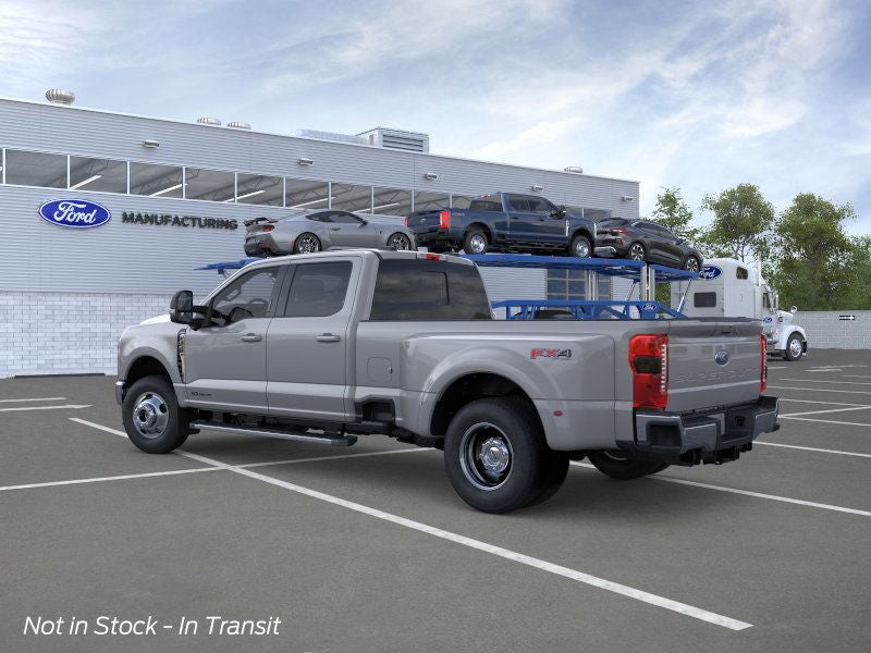 2026 Ford Super Duty F-350® Lariat®