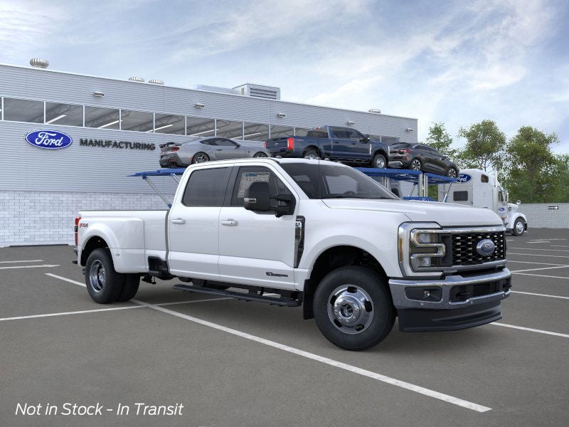 2026 Ford Super Duty F-350® Lariat®
