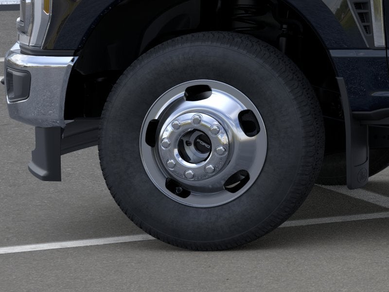 2026 Ford Super Duty F-350® XLT
