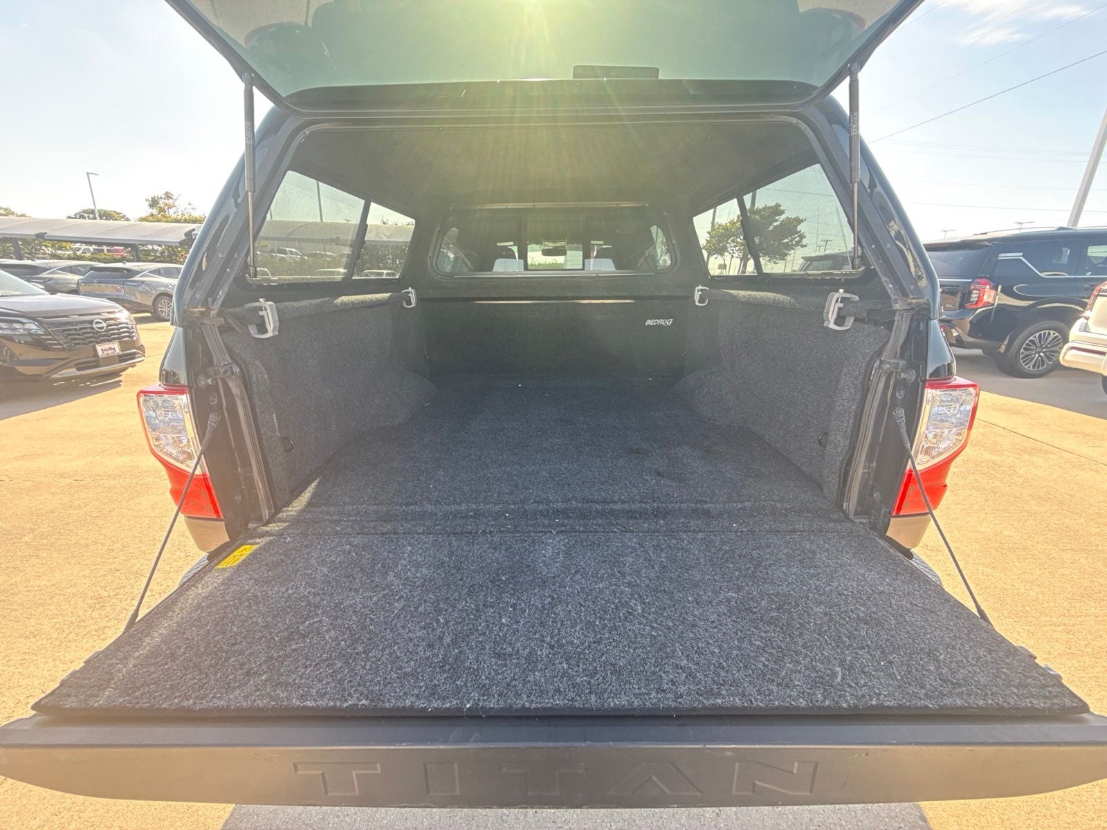 2019 Nissan Titan SV