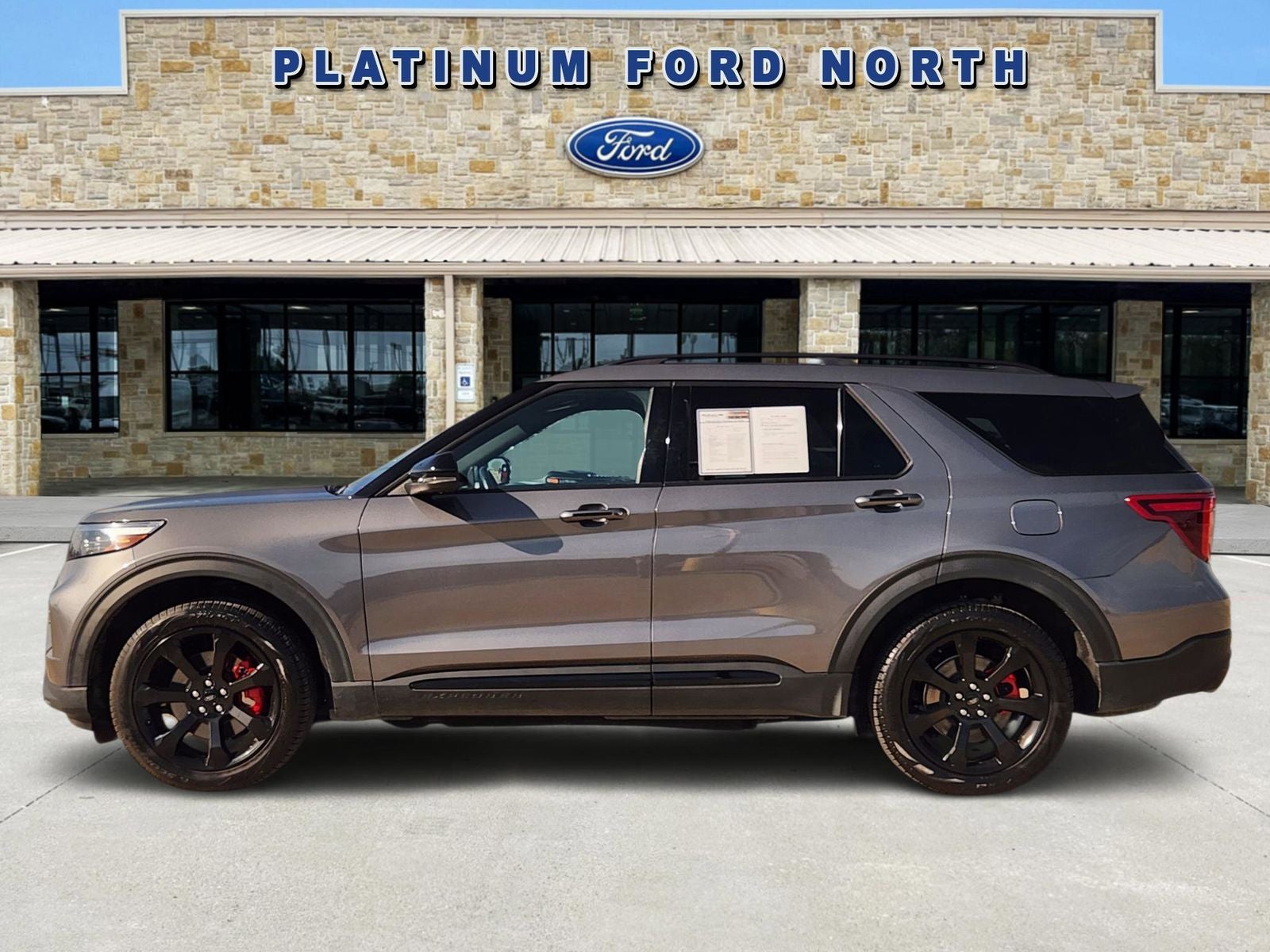 2023 Ford Explorer ST