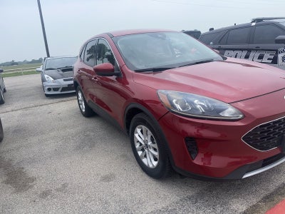 2020 Ford Escape SE