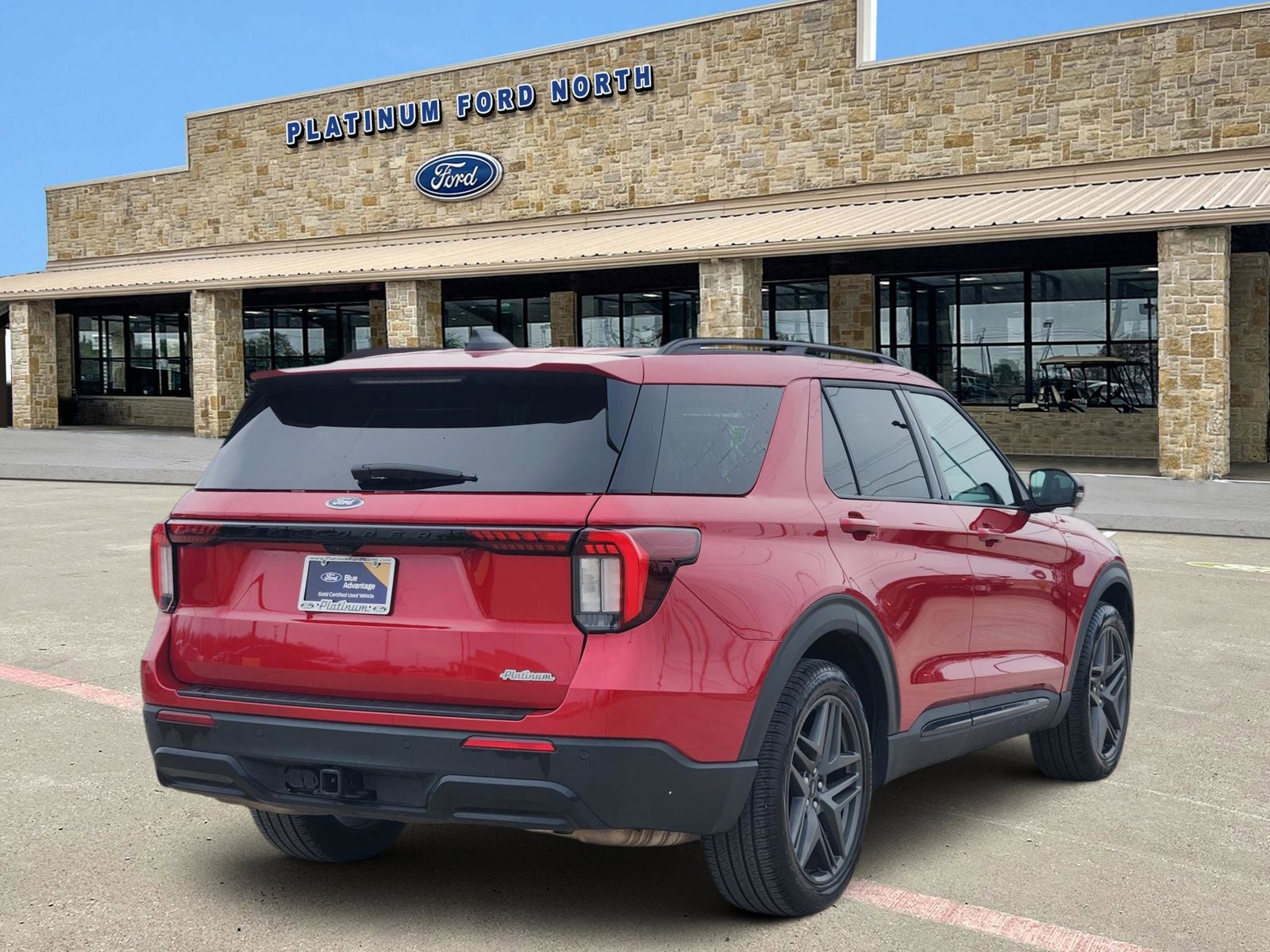 2025 Ford Explorer ST-Line