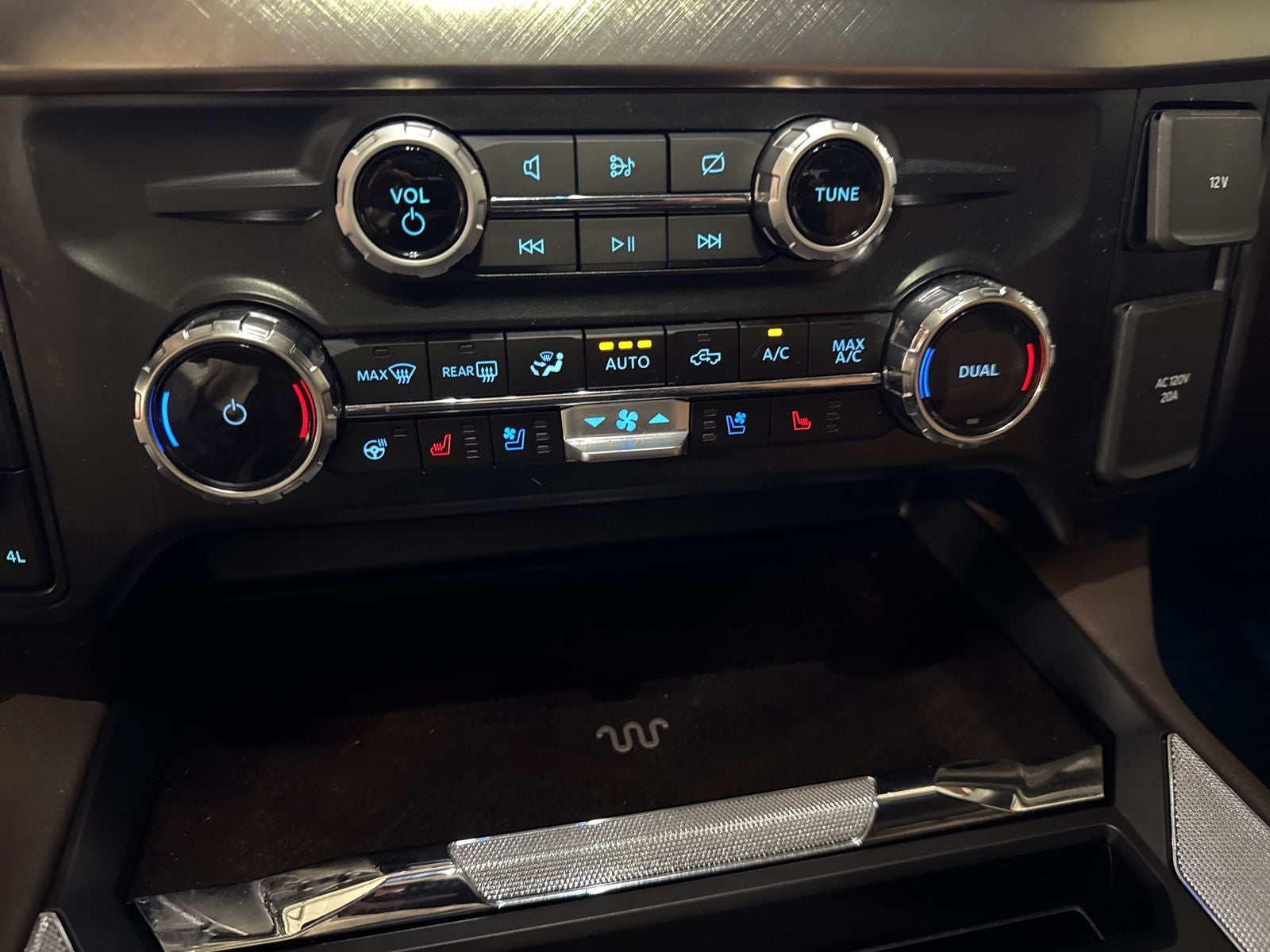 2024 Ford F-250SD King Ranch Tremor