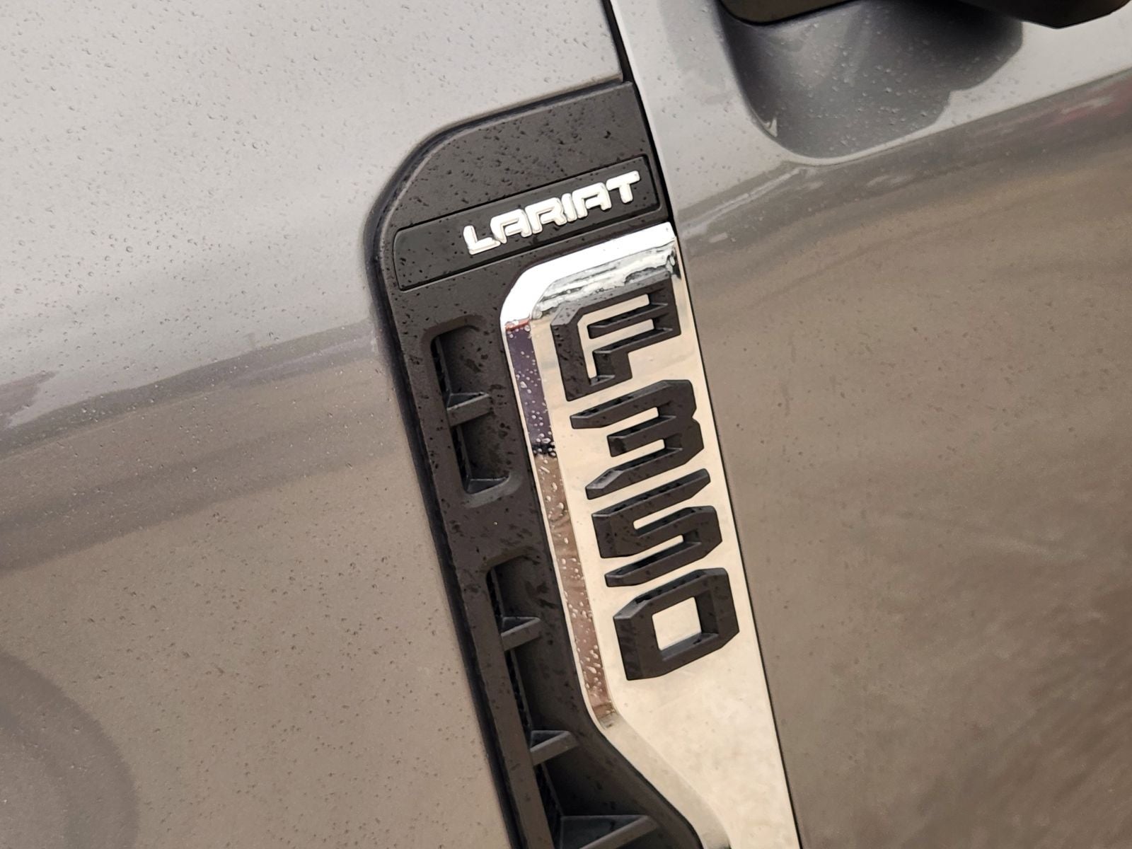 2024 Ford F-350SD Lariat