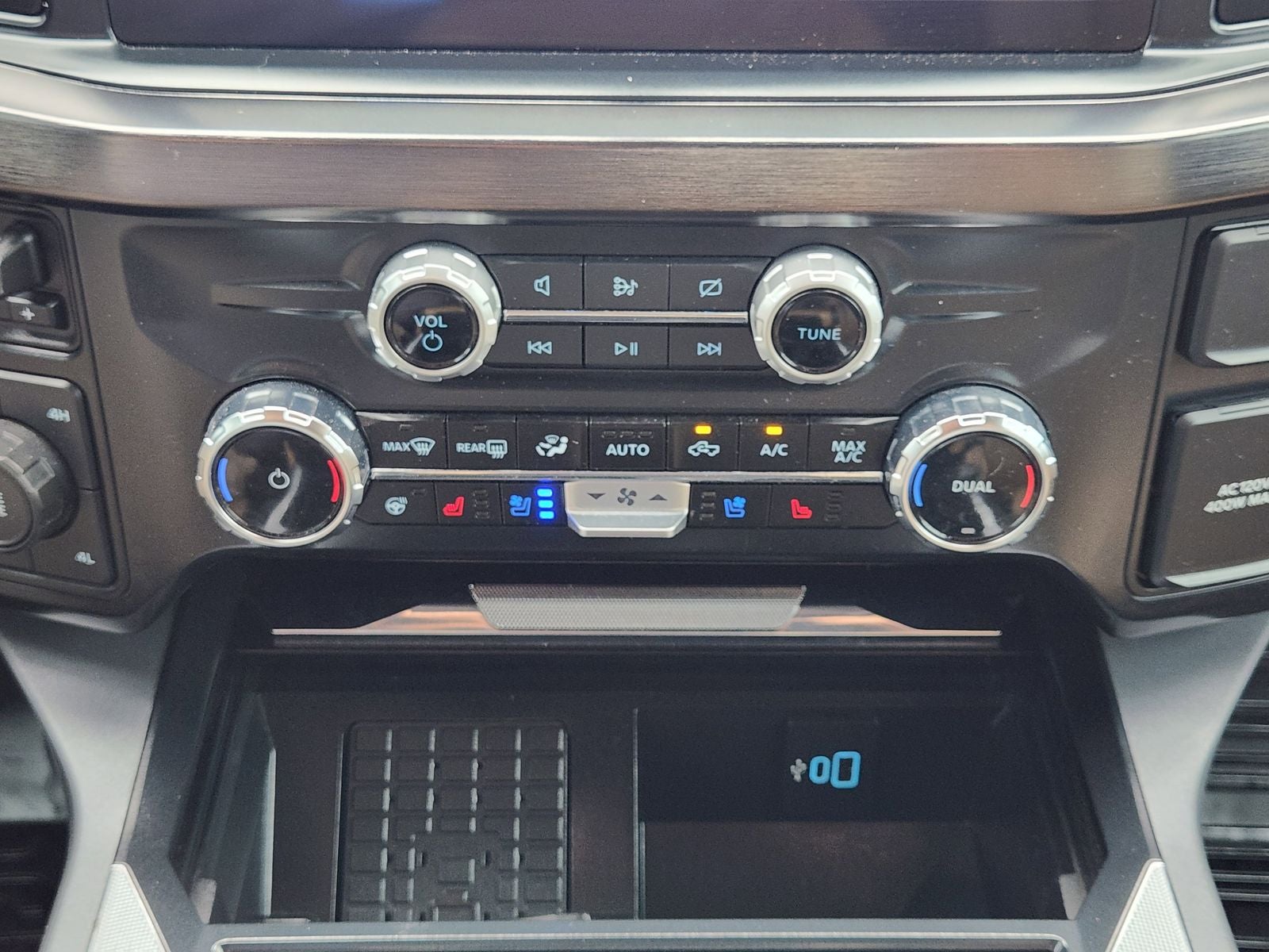 2024 Ford F-350SD Lariat