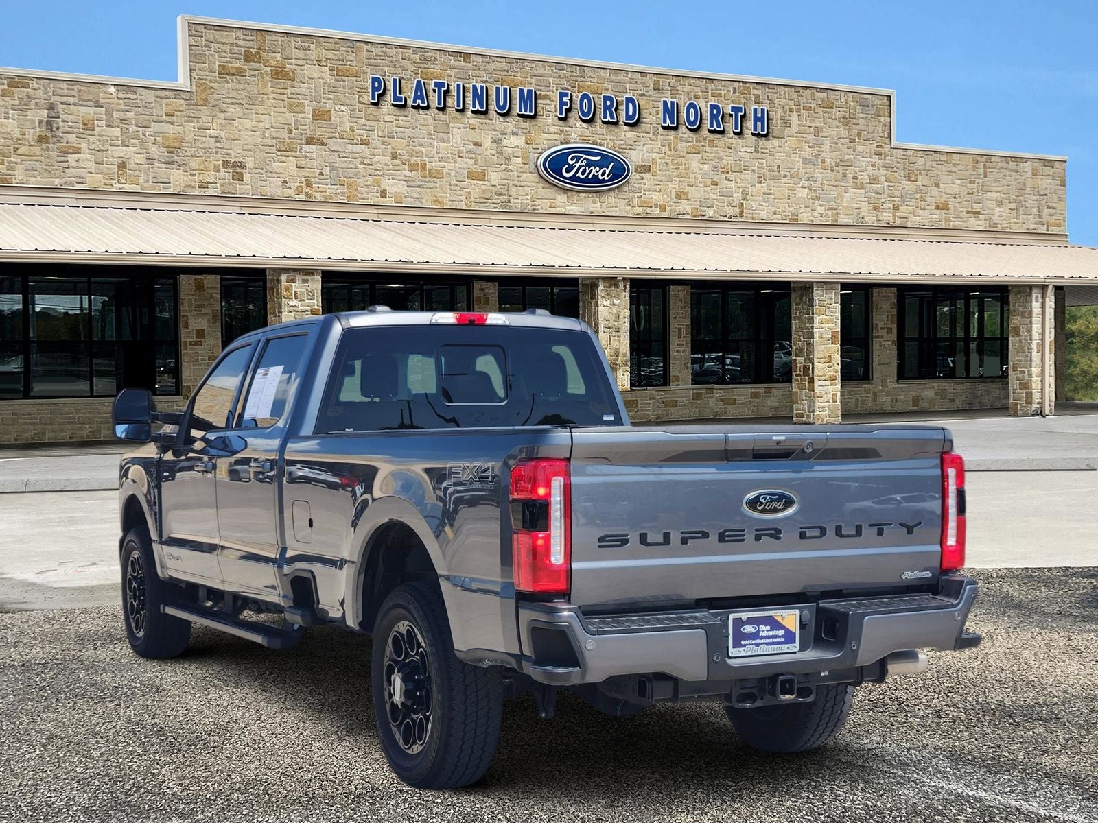 2025 Ford F-350SD Lariat