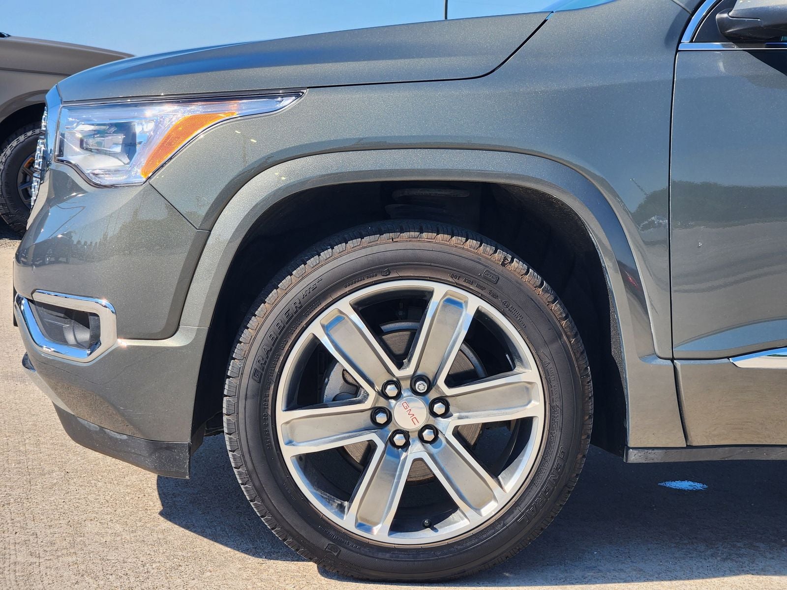 2017 GMC Acadia Denali