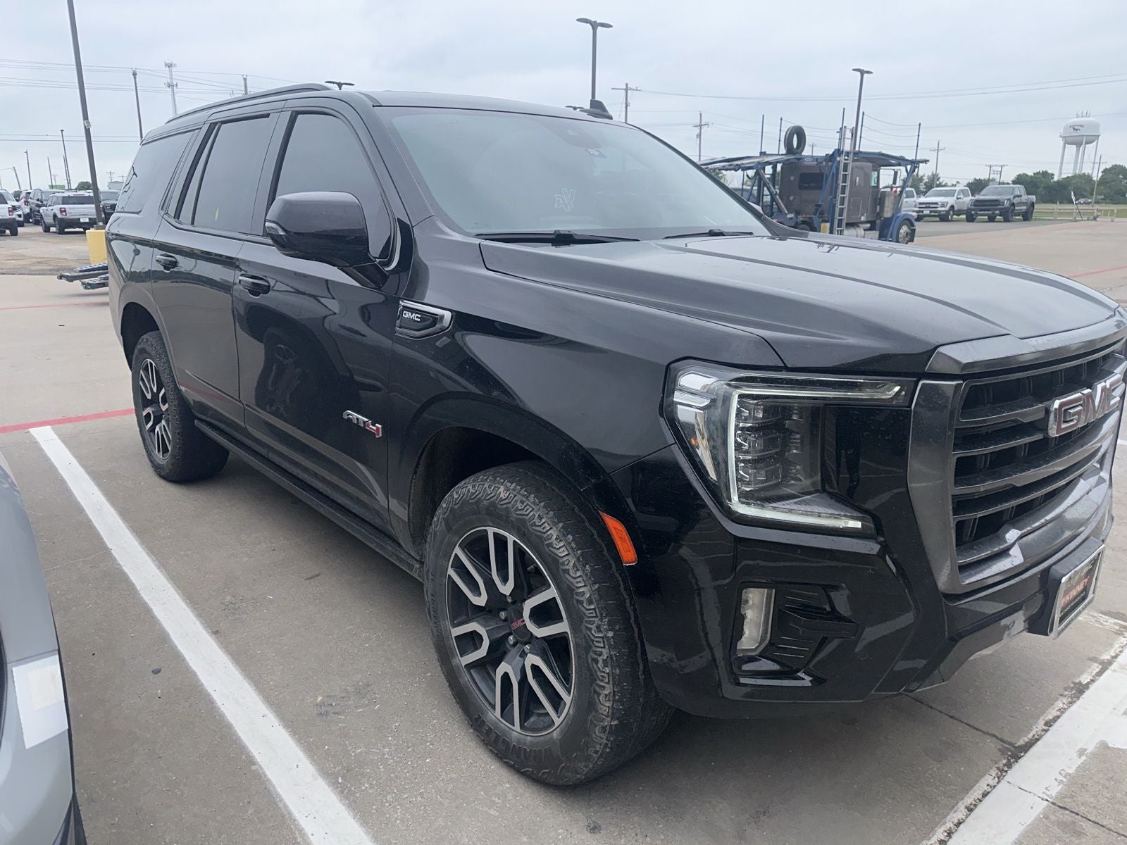 2023 GMC Yukon AT4