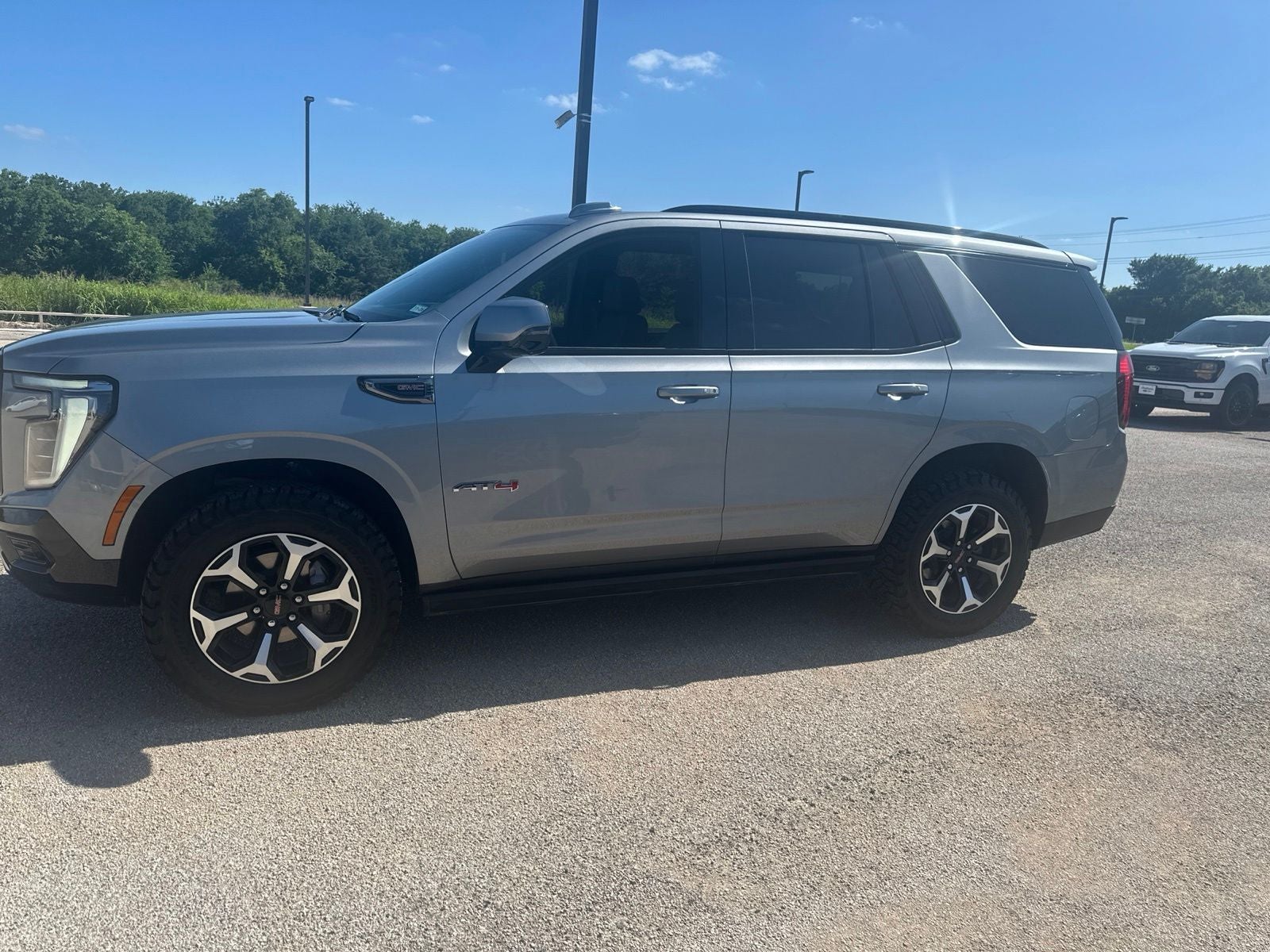 2025 GMC Yukon AT4