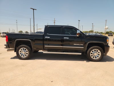 2018 GMC Sierra 2500HD Denali