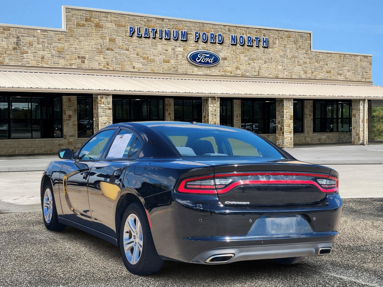 2016 Dodge Charger SE