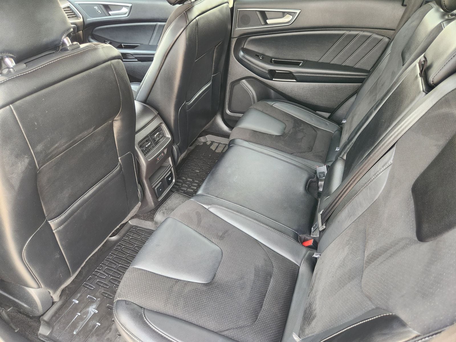 2017 Ford Edge Sport