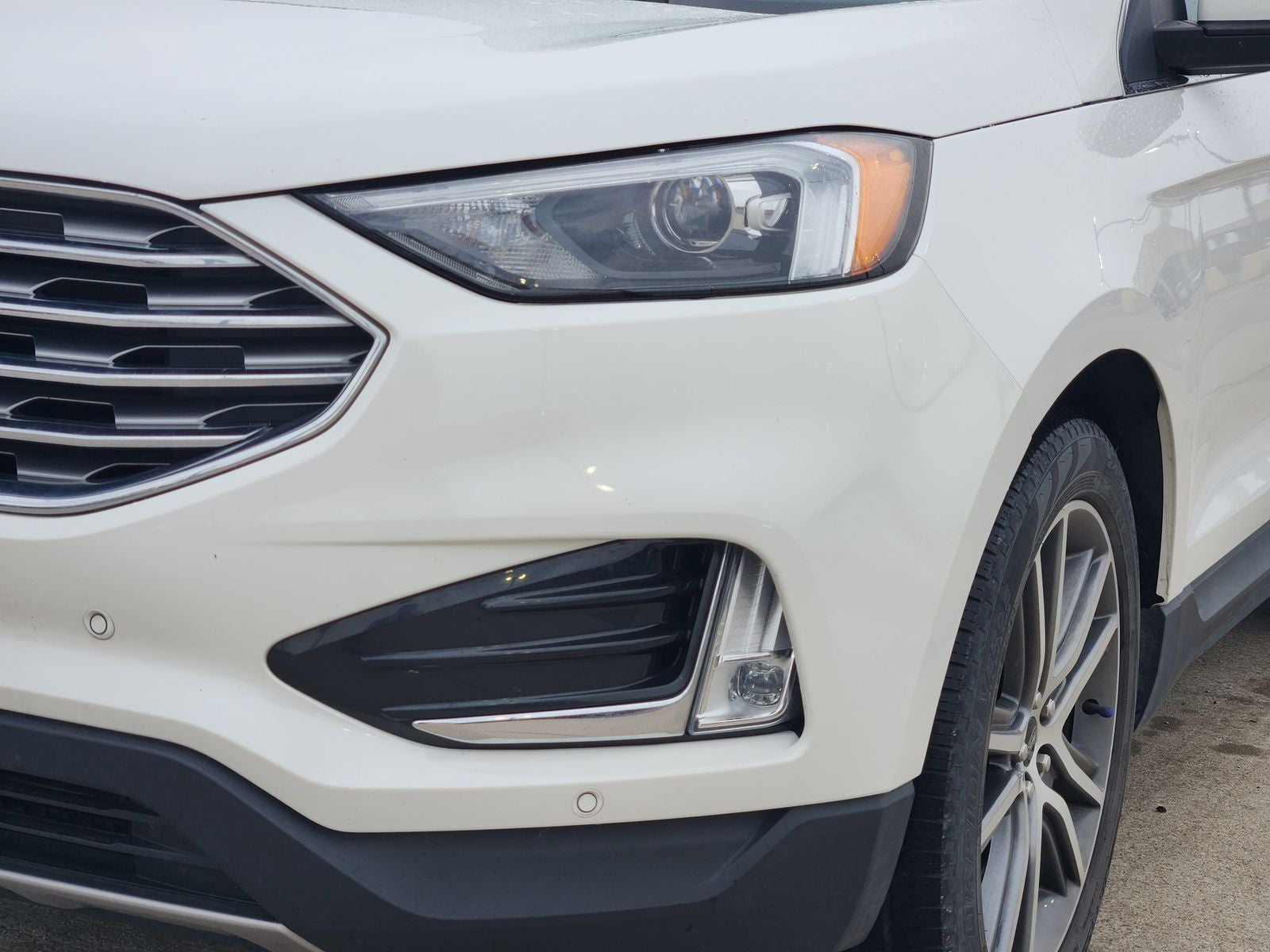 2023 Ford Edge Titanium