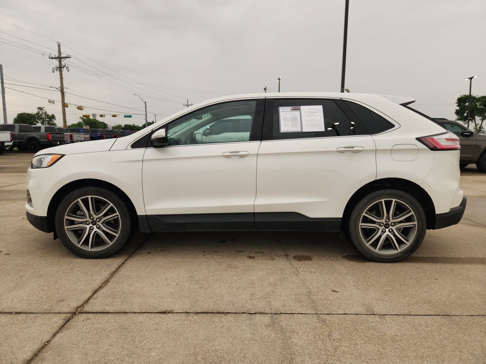 2023 Ford Edge Titanium