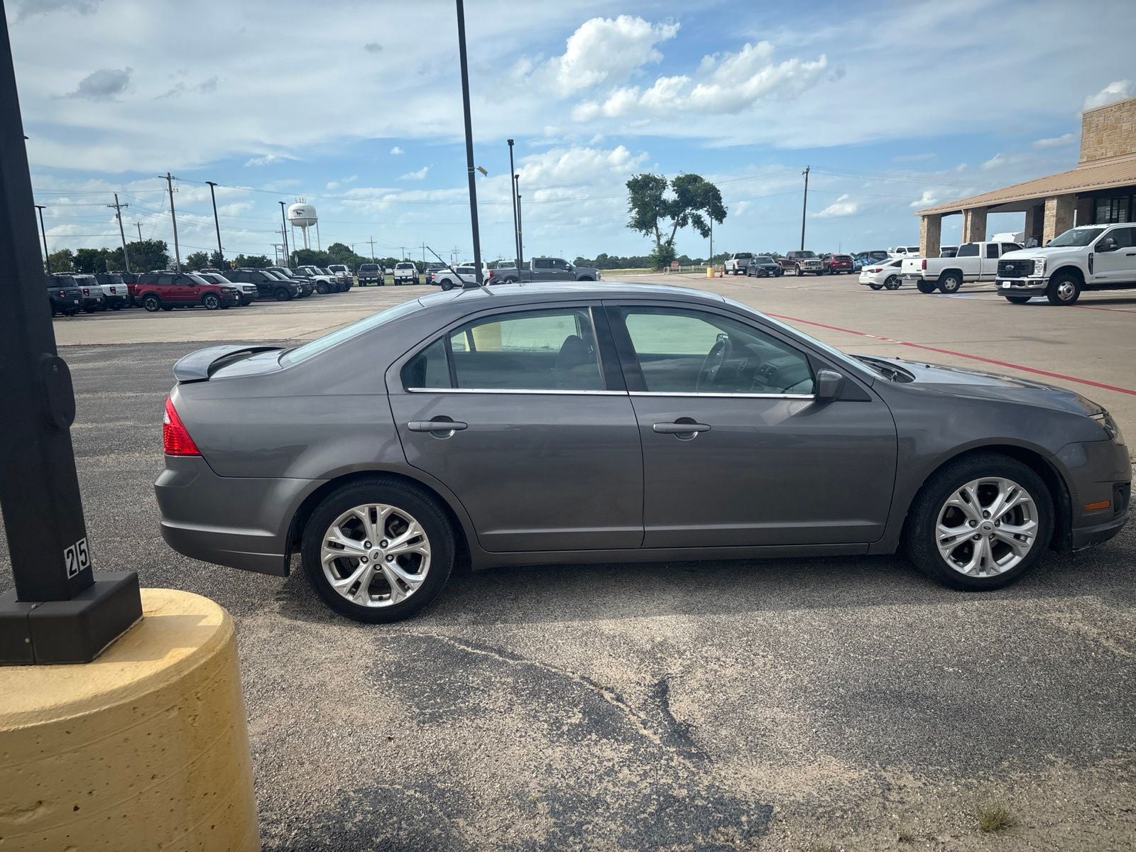 2012 Ford Fusion SE
