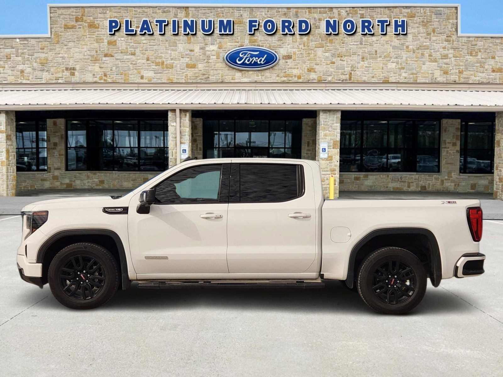 2023 GMC Sierra 1500 Elevation