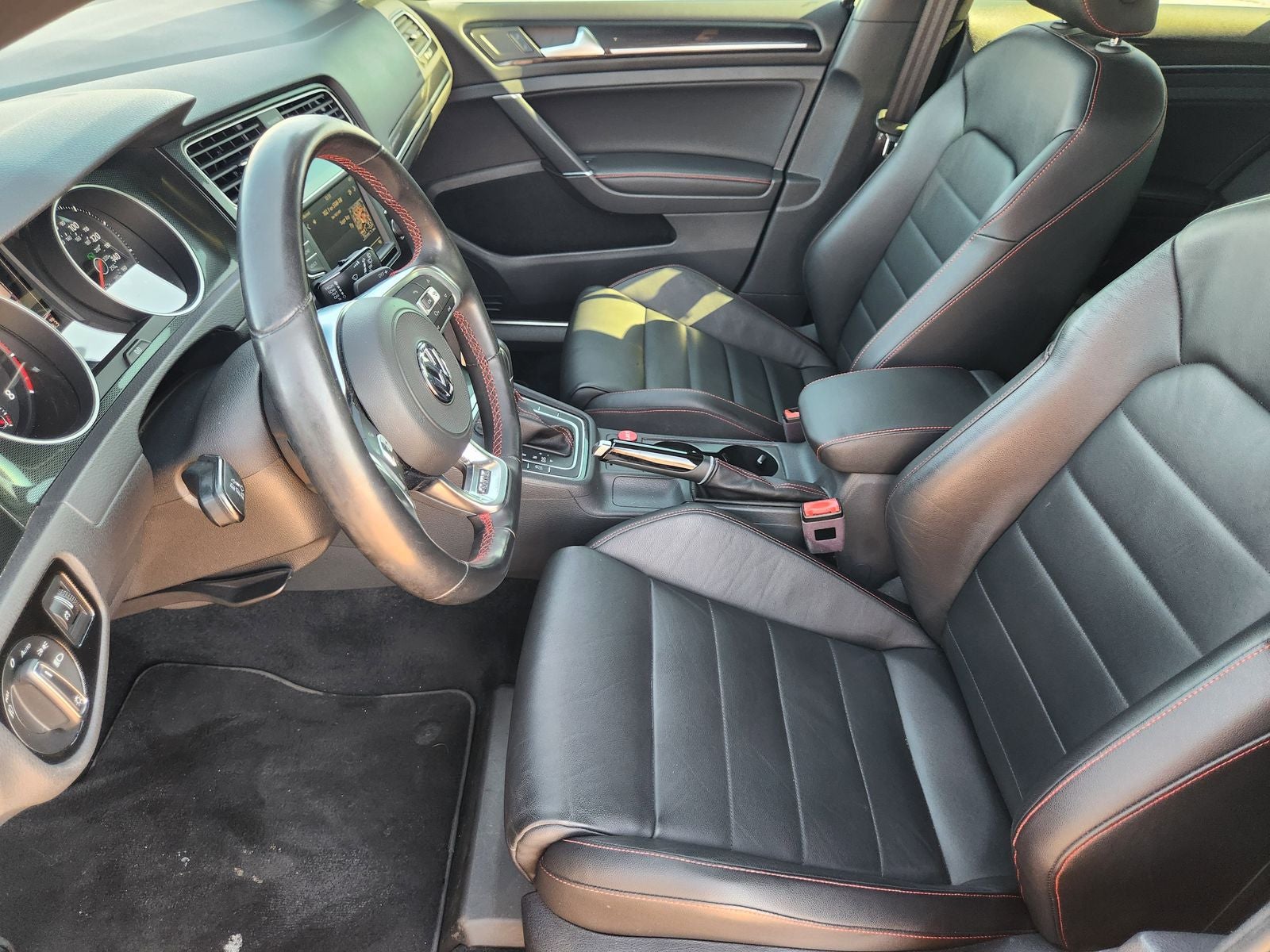 2017 Volkswagen Golf GTI Autobahn