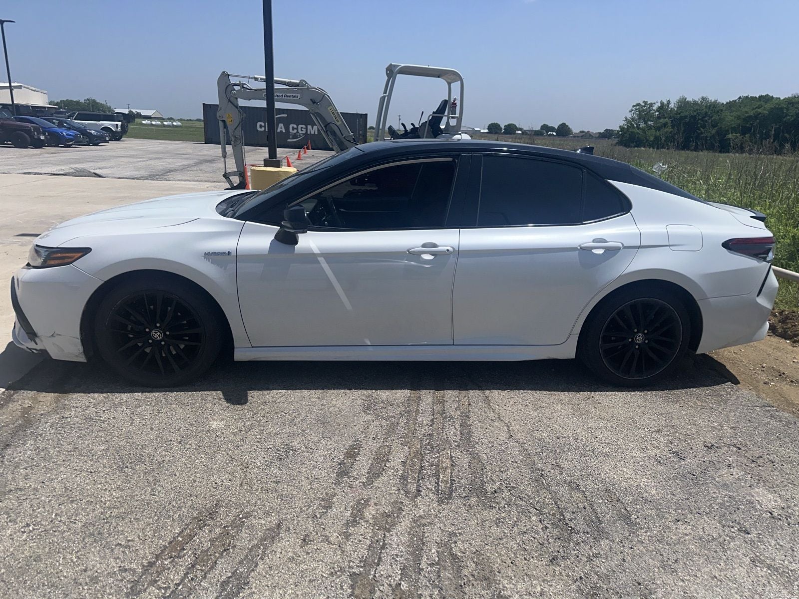 2021 Toyota Camry Hybrid XSE