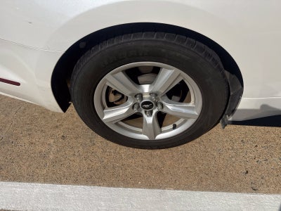 2017 Ford Mustang V6