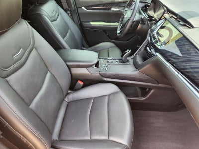 2023 Cadillac XT6 Premium Luxury