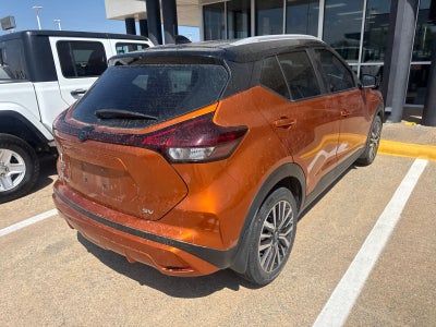 2022 Nissan Kicks SV