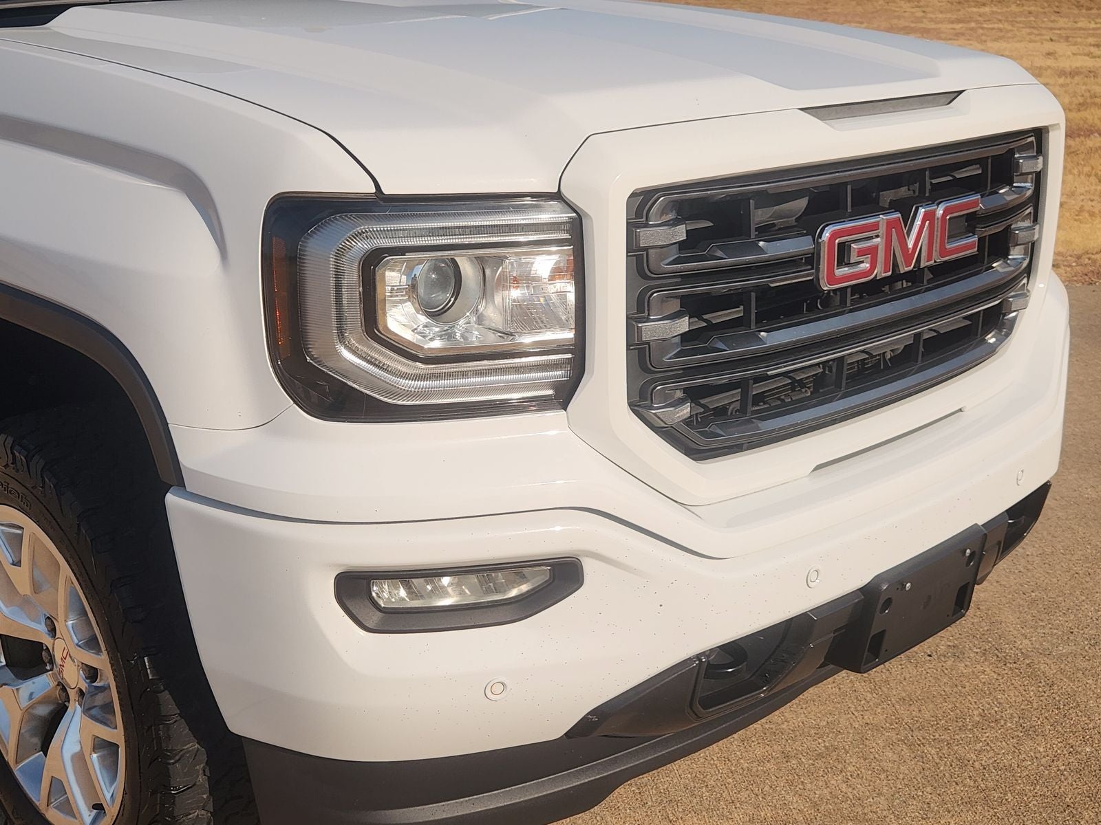 2017 GMC Sierra 1500 SLT