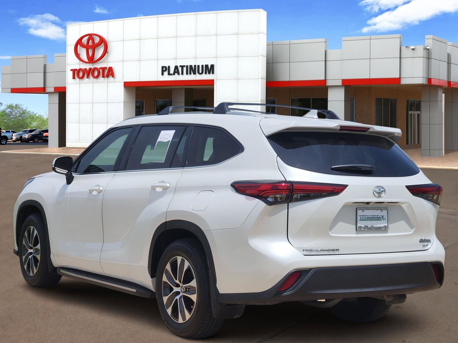 2023 Toyota Highlander XLE