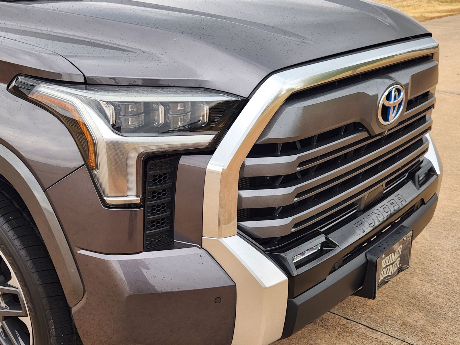 2022 Toyota Tundra Hybrid Limited