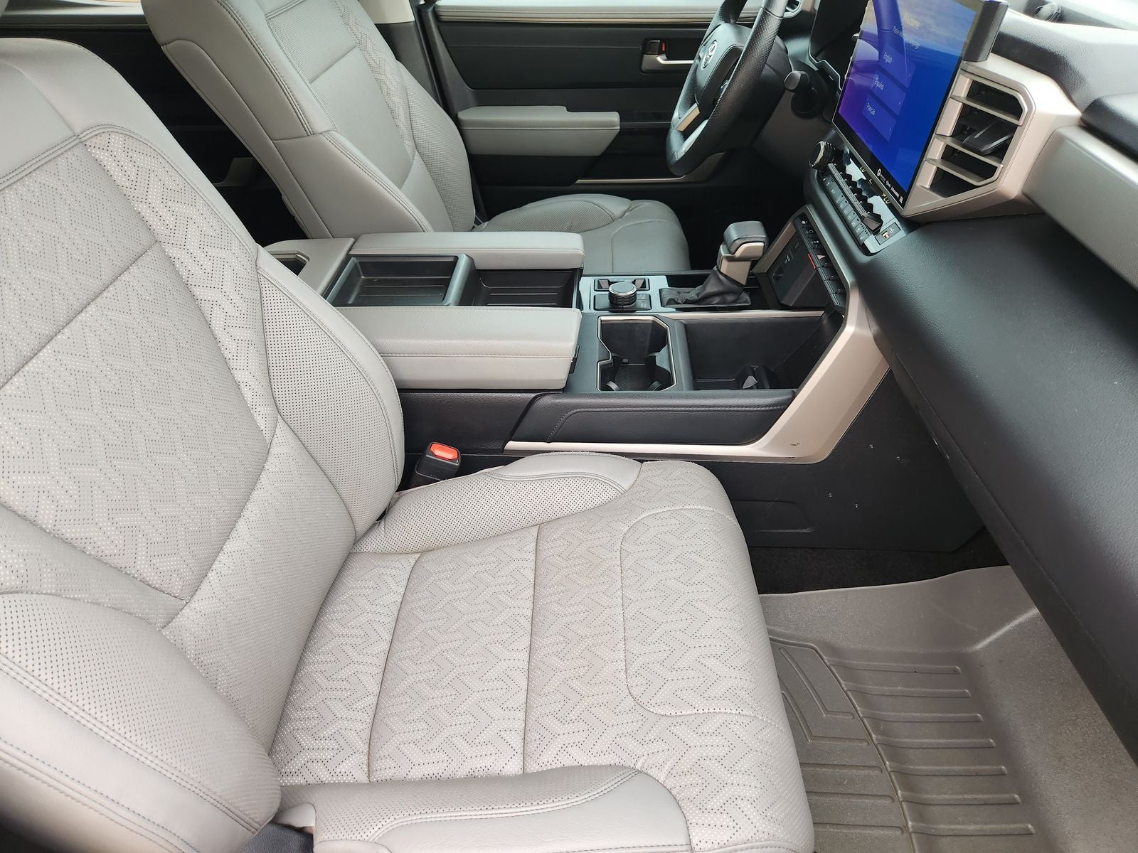 2022 Toyota Tundra Hybrid Limited