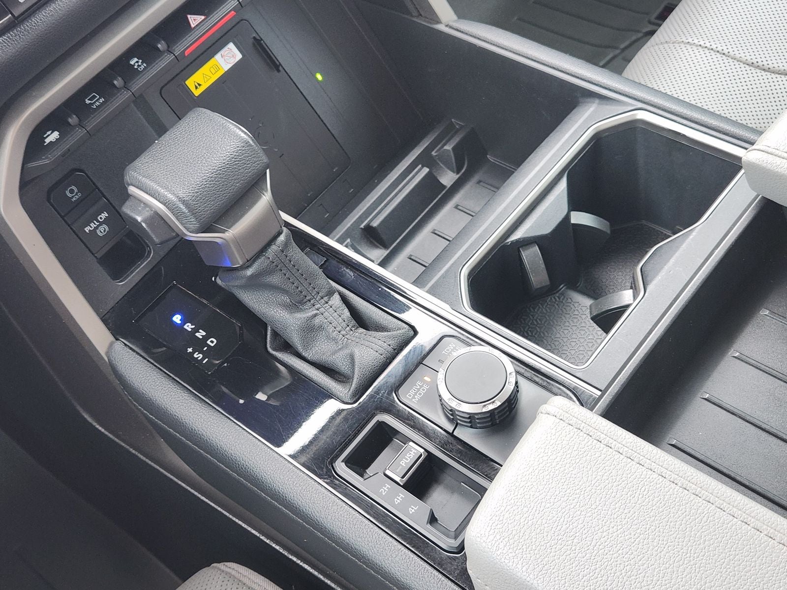 2022 Toyota Tundra Hybrid Limited