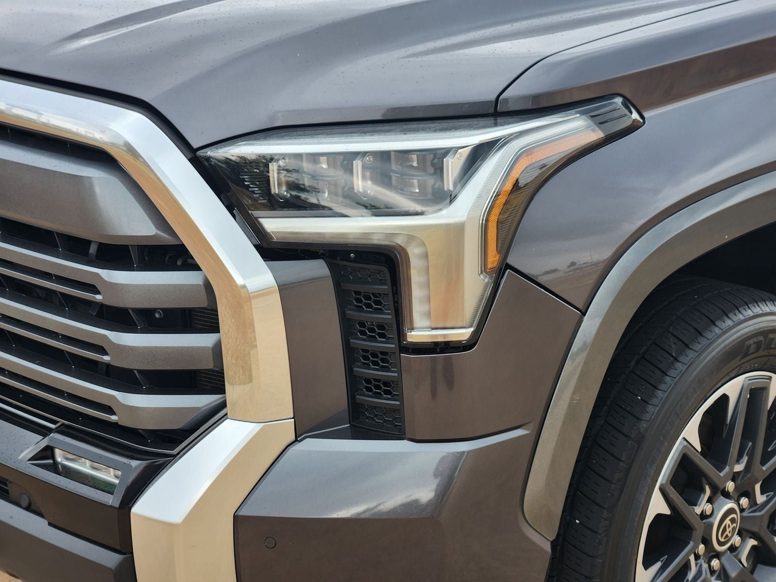 2022 Toyota Tundra Hybrid Limited