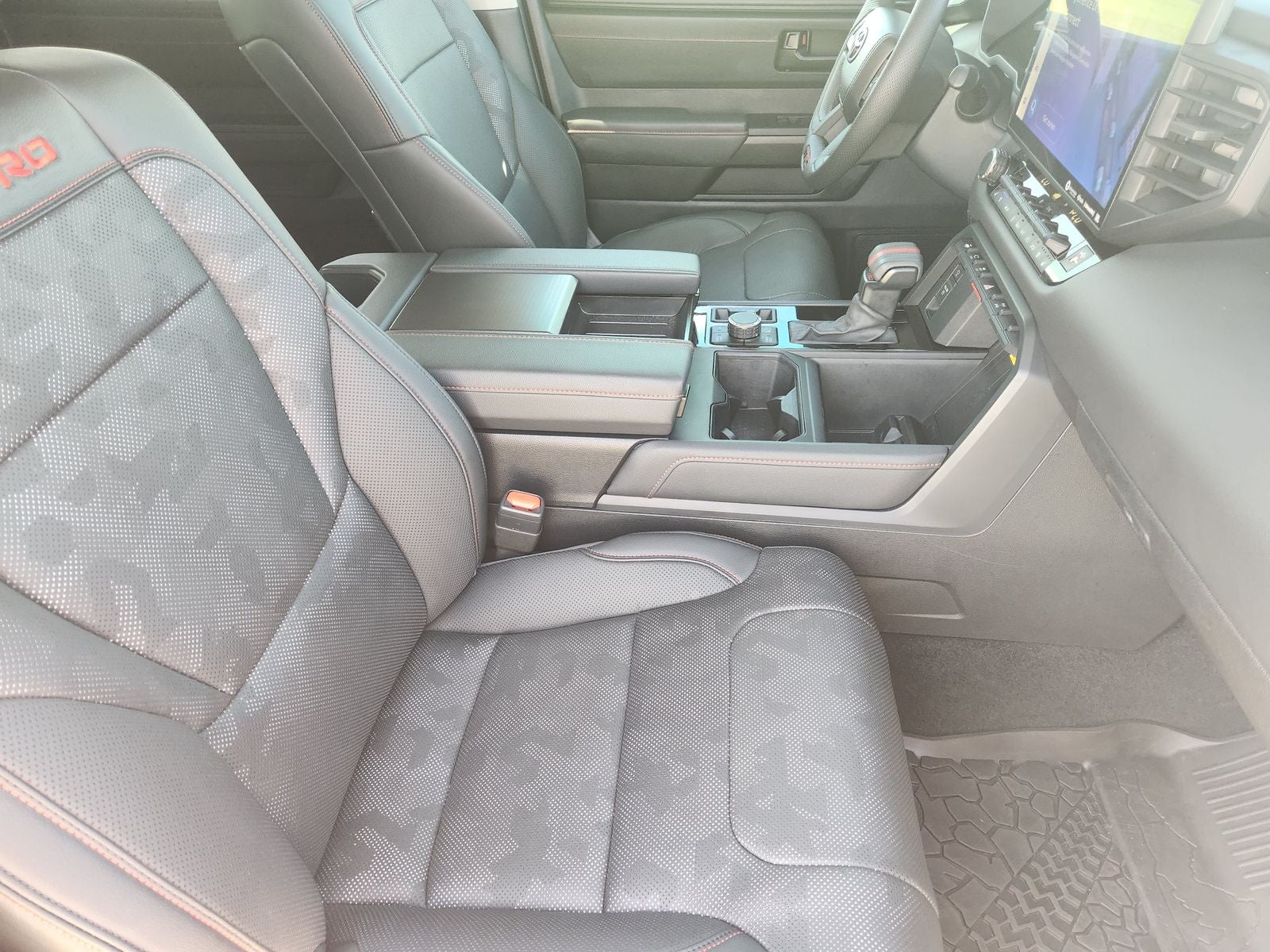 2022 Toyota Tundra Hybrid TRD Pro